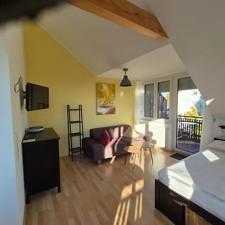 Apartment Haus *